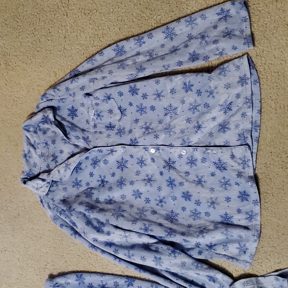 Blue snowflake fleece pj set